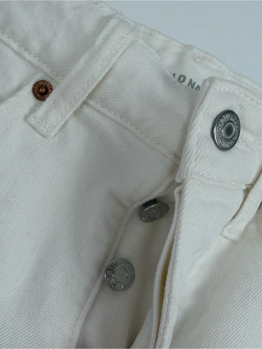 Old Navy Shorts Womens 2 White Jean Denim OG Straight 5 Inch Inseam NWT NEW